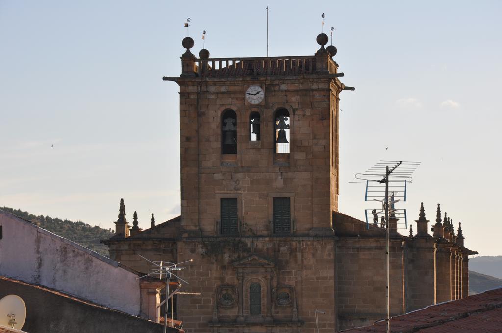 Casa Dona Maria Luiza Guest House Torre De Moncorvo Exterior photo